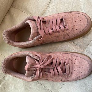Nike Air Force 1 Low Particle Pink Gum